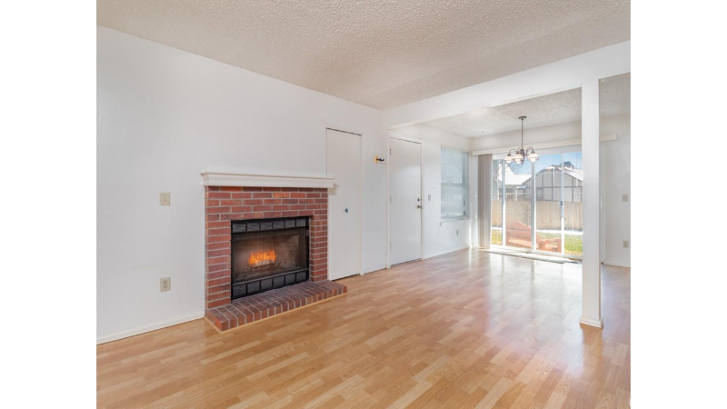 18544 E Layton Pl #18544 - Photo 3 of 12