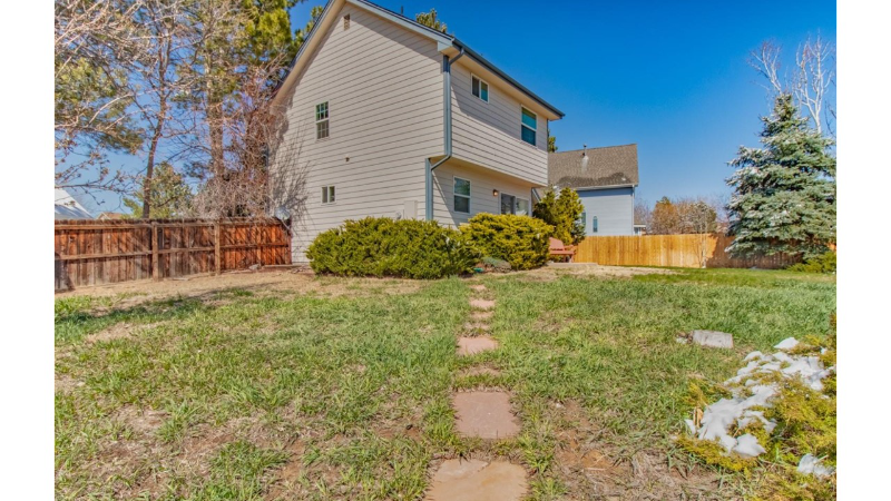 18544 E Layton Pl #18544 - Photo 6 of 12