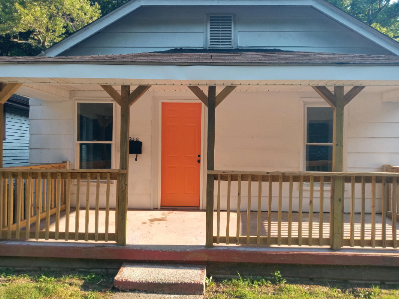 3218 Simpson Rd - Photo 2 of 17