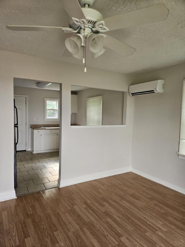 308 Mount Lebanon Rd - Photo 6 of 13