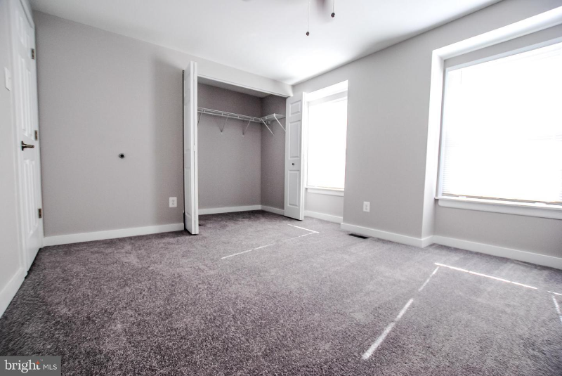 8512 Hydra Ln #13G - Photo 3 of 11