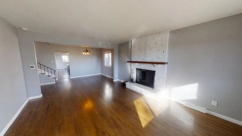 4222 North Chestnut Street - Photo 4 of 16