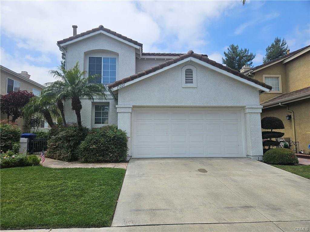 15221 Normandy Ln - Photo 2 of 8