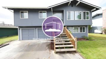 featured image of 911 Northwest Hiyu Drive