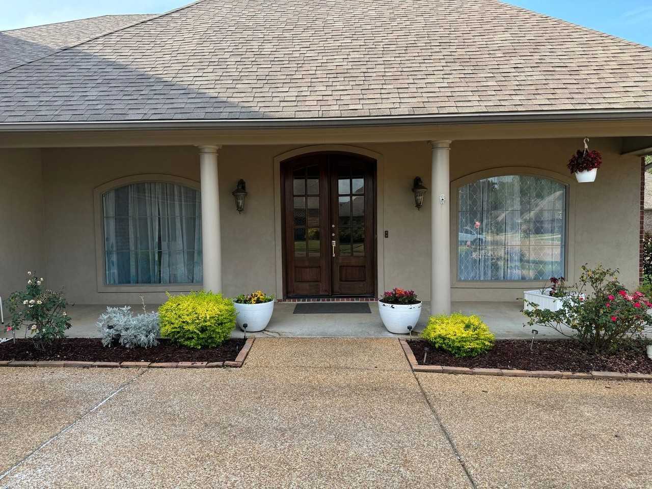 202 Tradition Cv - Photo 2 of 31