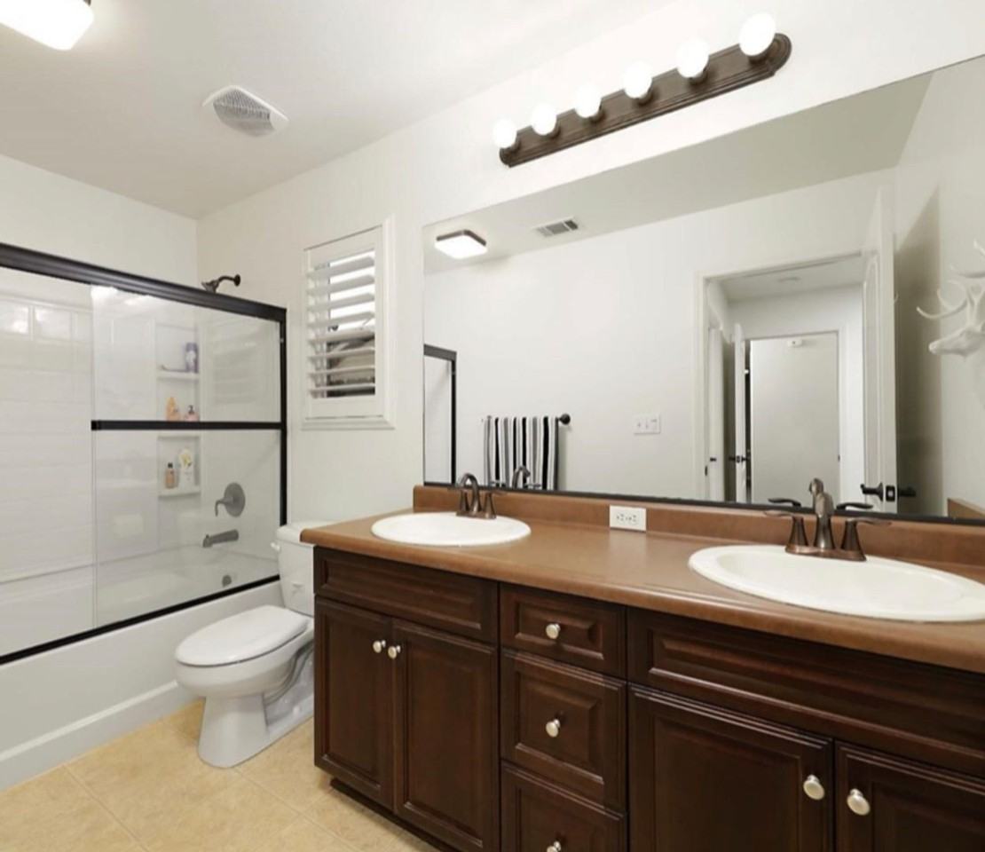 12319 Maclure Dr - Photo 4 of 6