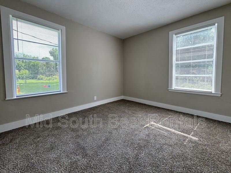 814 Jane Dr - Photo 6 of 7