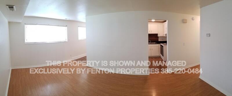 740 N Irving St - Photo 3 of 20