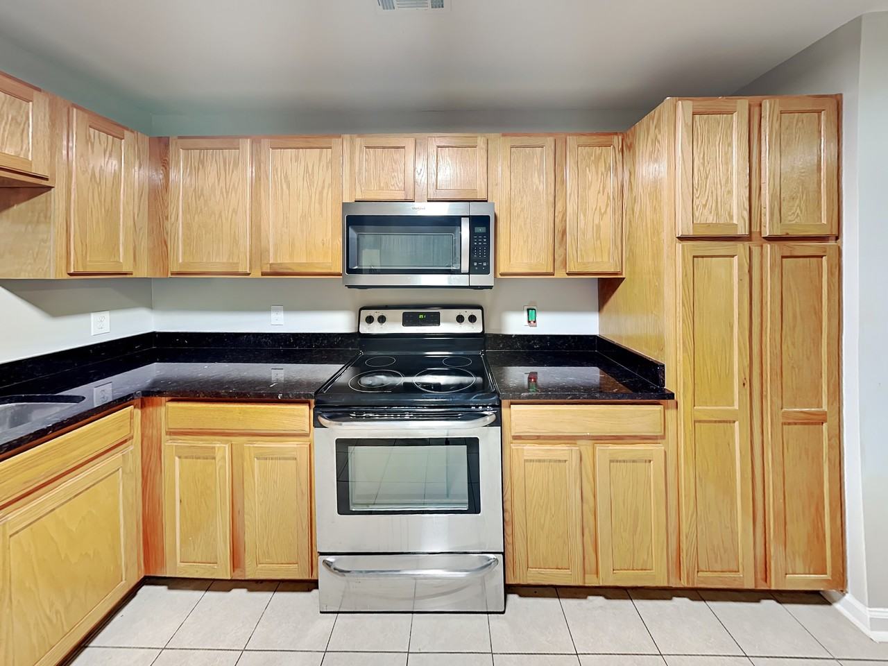 1020 Camelot Drive - Photo 5 of 17