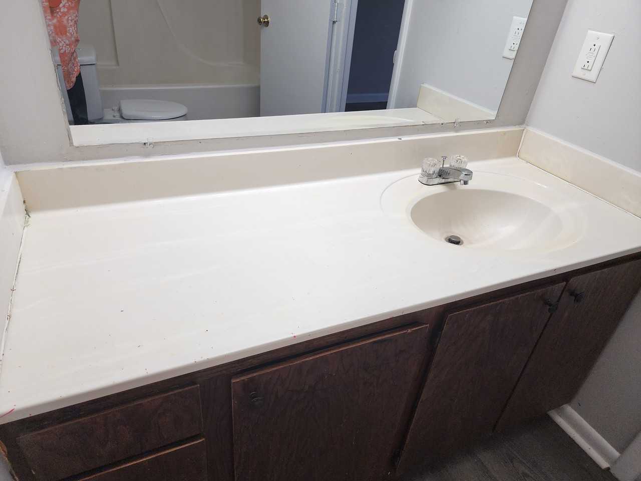 1302A Cherrycrest Dr - Photo 4 of 17