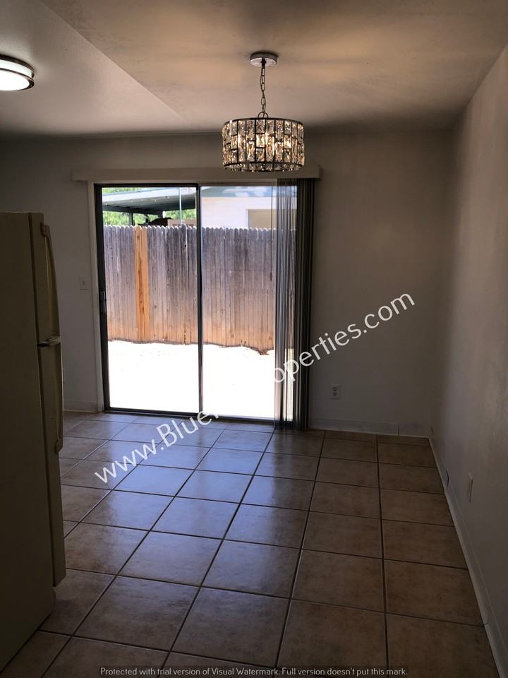 3036 N Richey Blvd - Photo 3 of 18