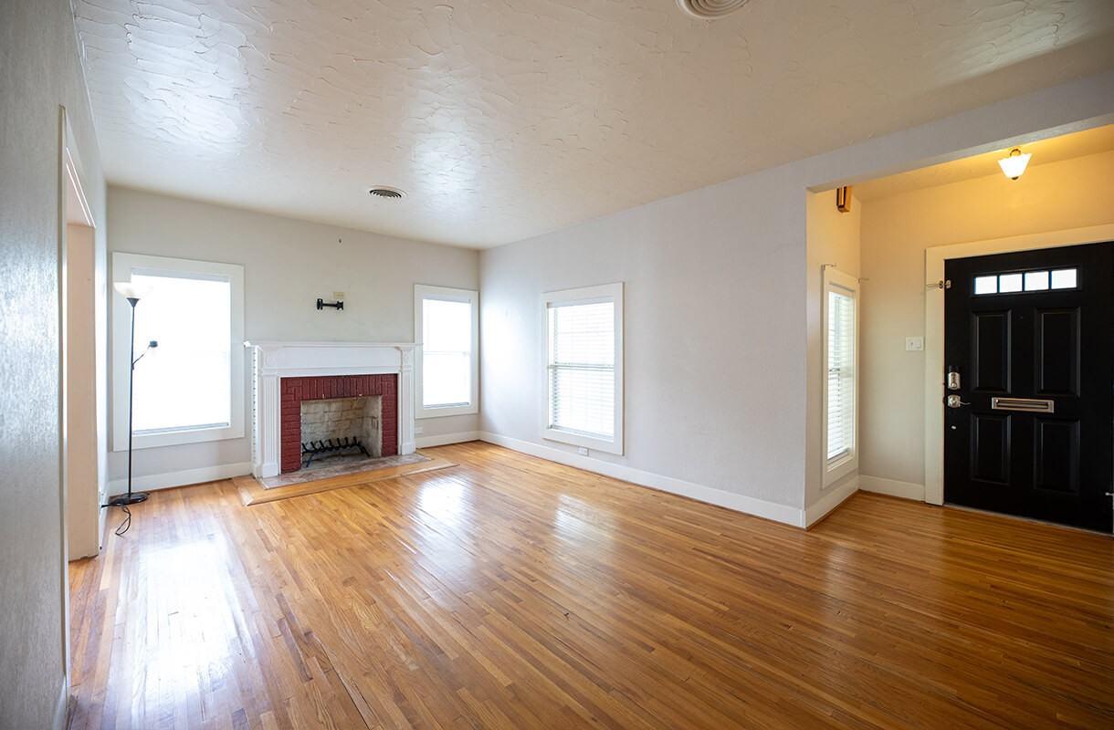 411 Woodruff St - Photo 3 of 14