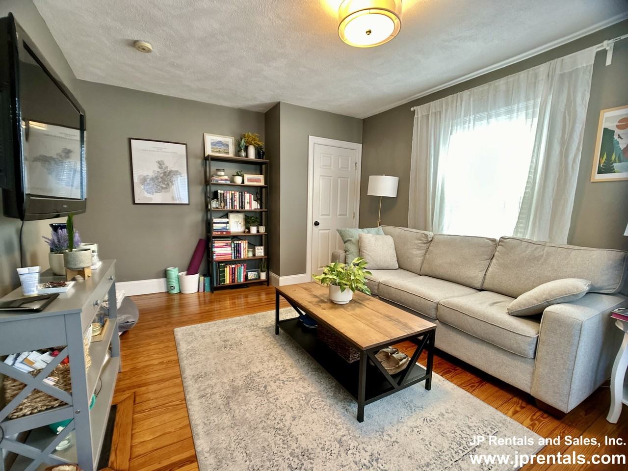 9 Barton St #1CO - Photo 5 of 11