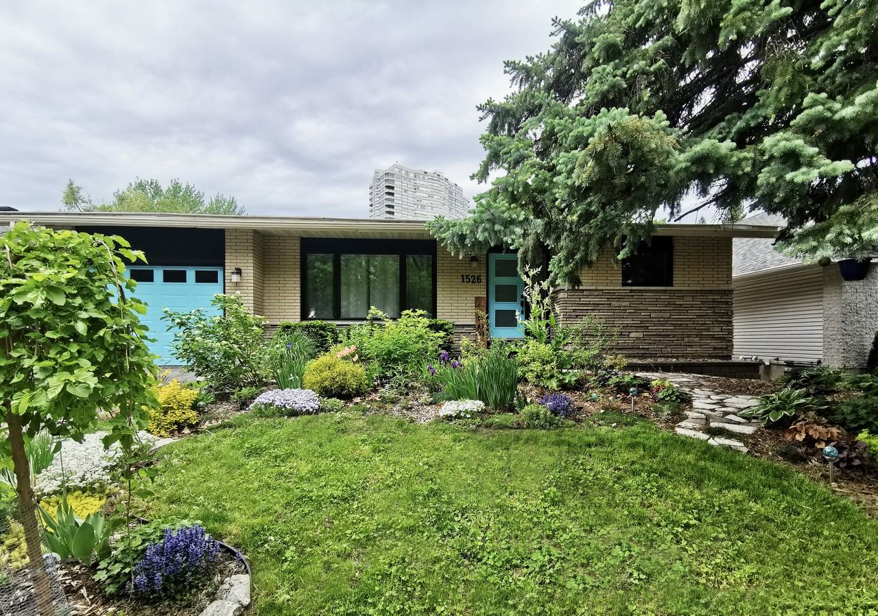 1526 Caledon Street - Photo 3 of 26