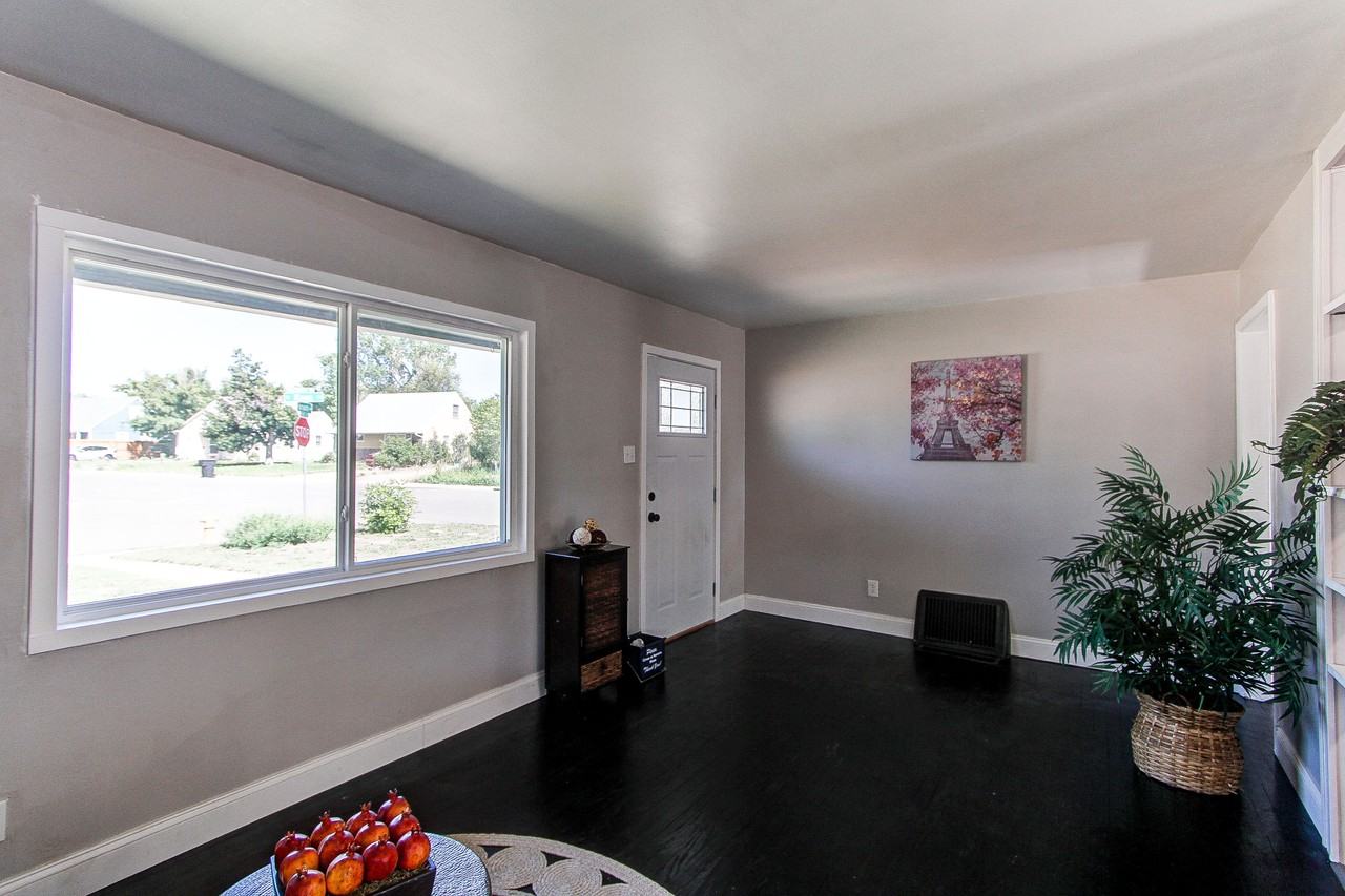 2645 South Linley Court - Photo 3 of 7