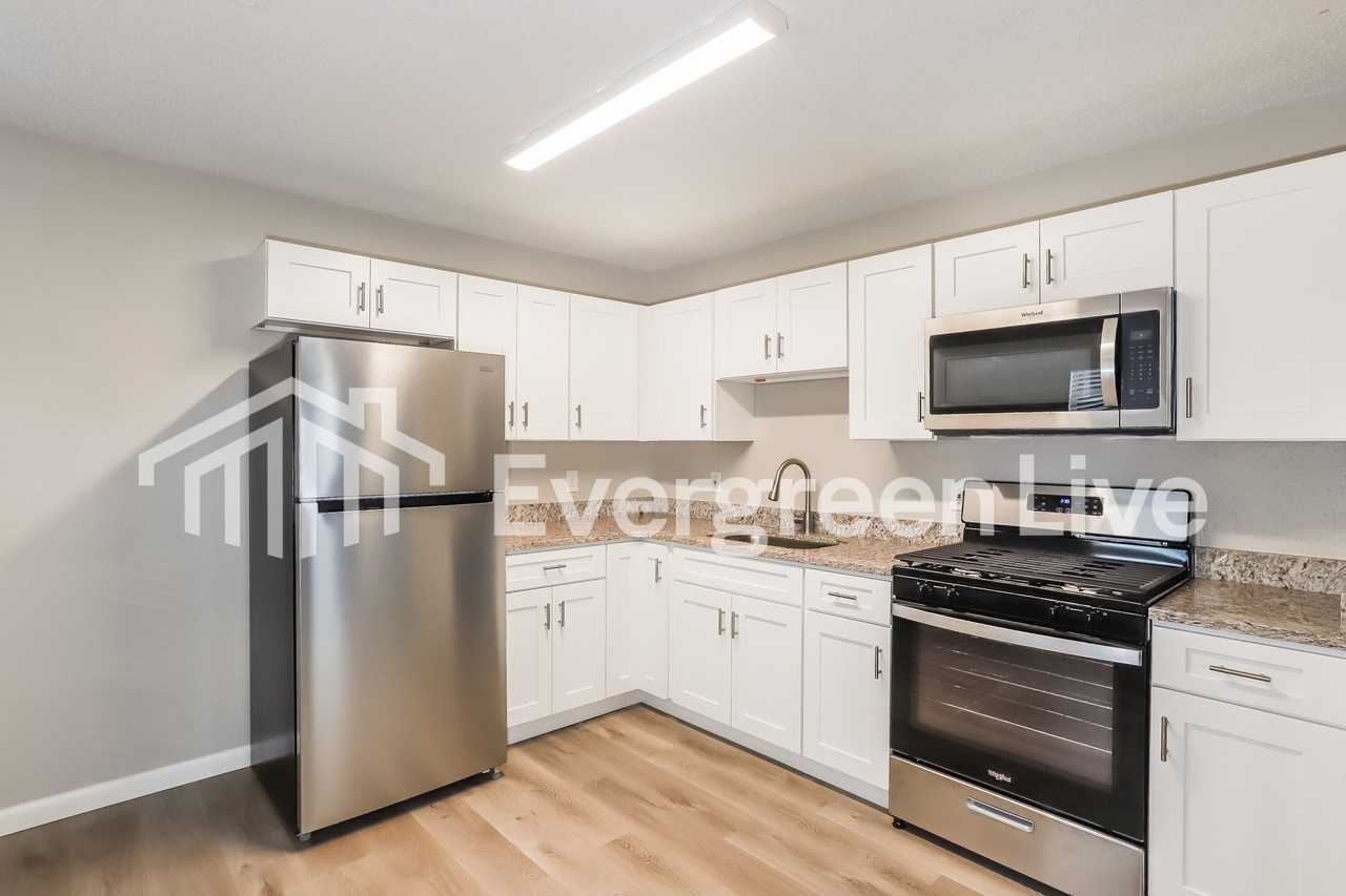 4518 E 26th Ave - Photo 2 of 20