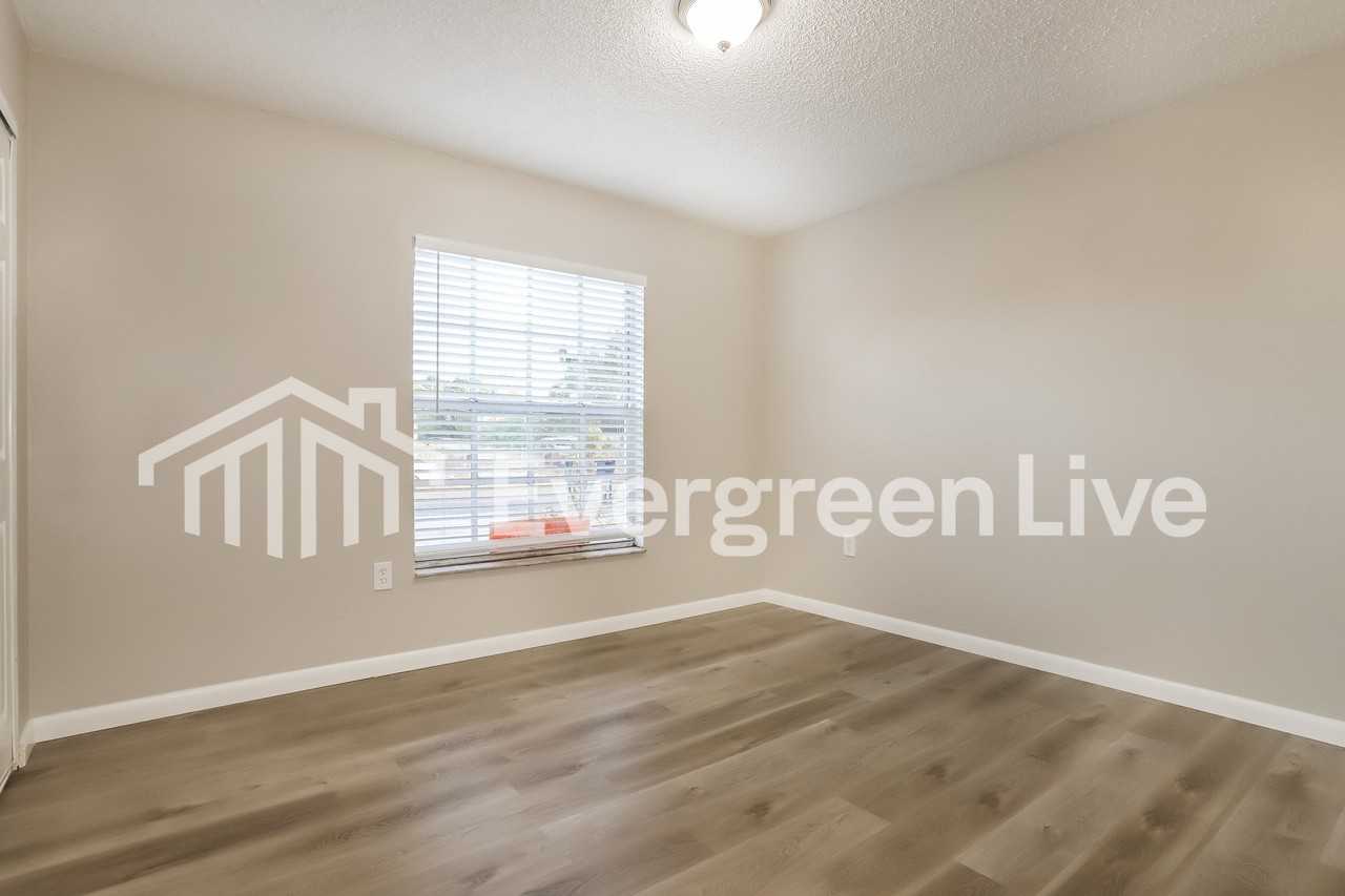 4518 E 26th Ave - Photo 6 of 20