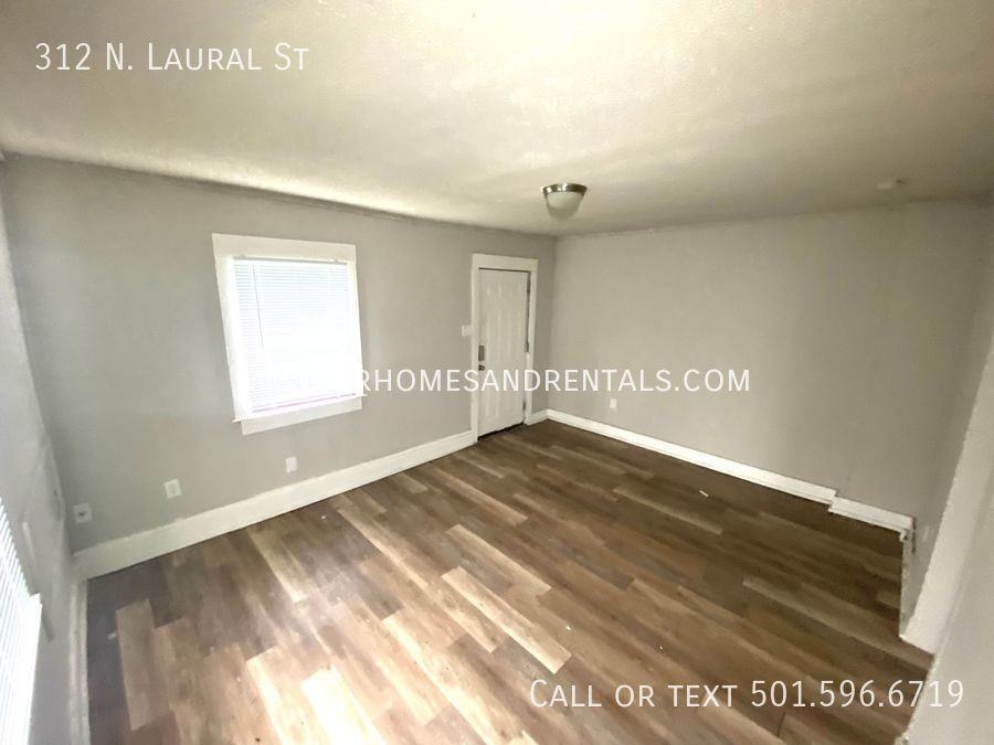 312 N Laurel St - Photo 2 of 14