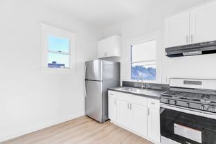 1618 E. Vernon Ave - Photo 1 of 1