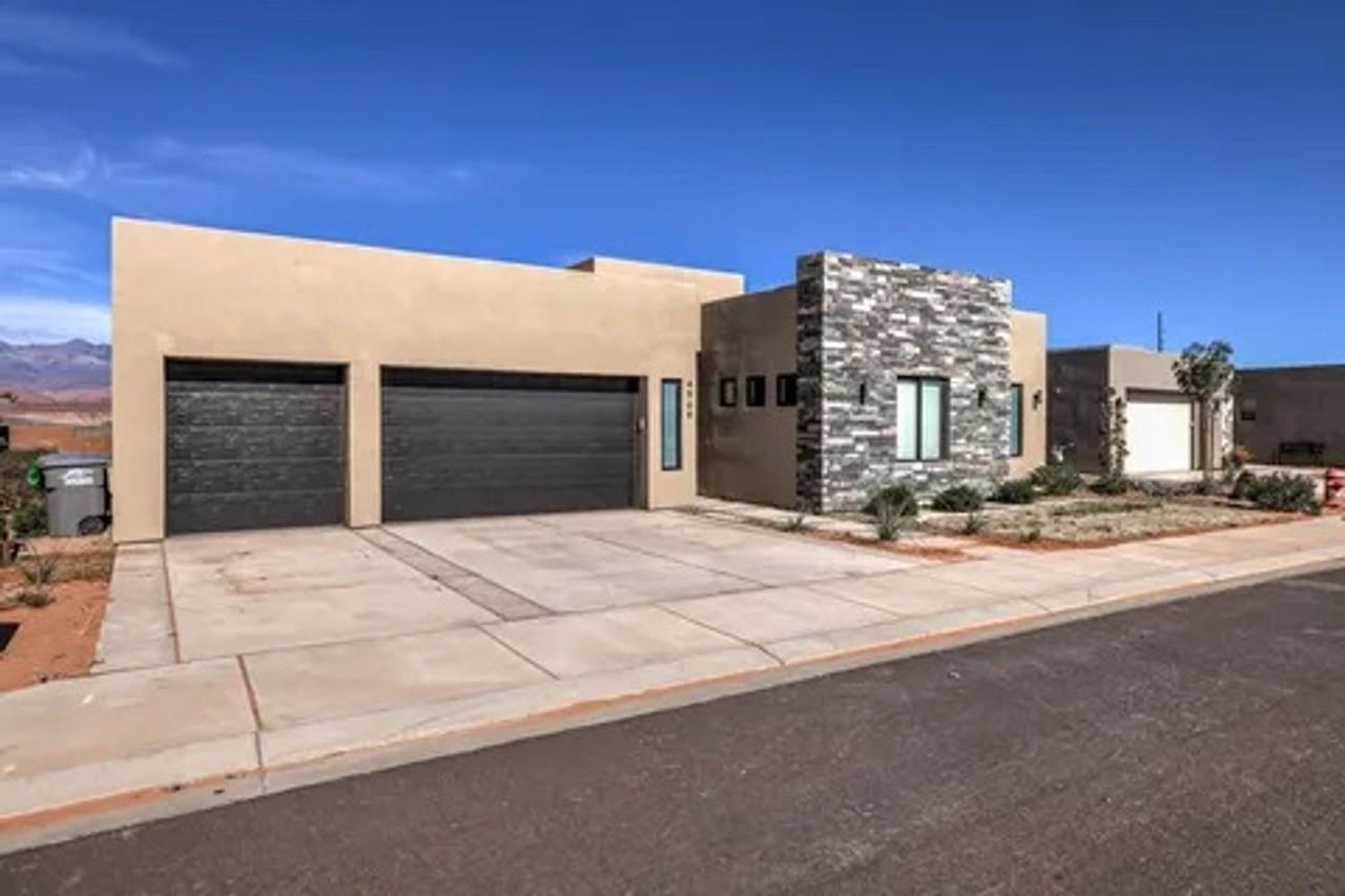 4968 W 3175 S - Photo 4 of 35