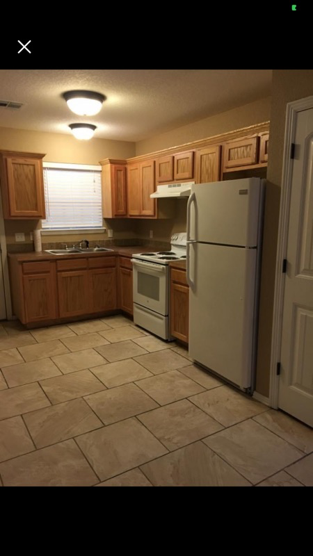 300 Smith Ave #300 - Photo 2 of 13