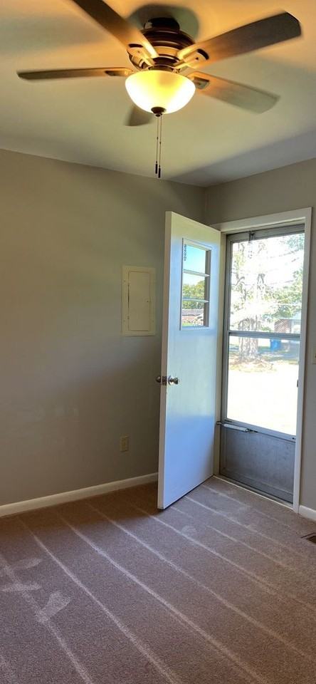 Hendrixson - Photo 3 of 14