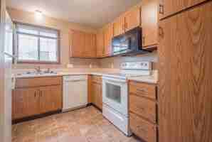 featured image of 4075 Lancaster Ln N