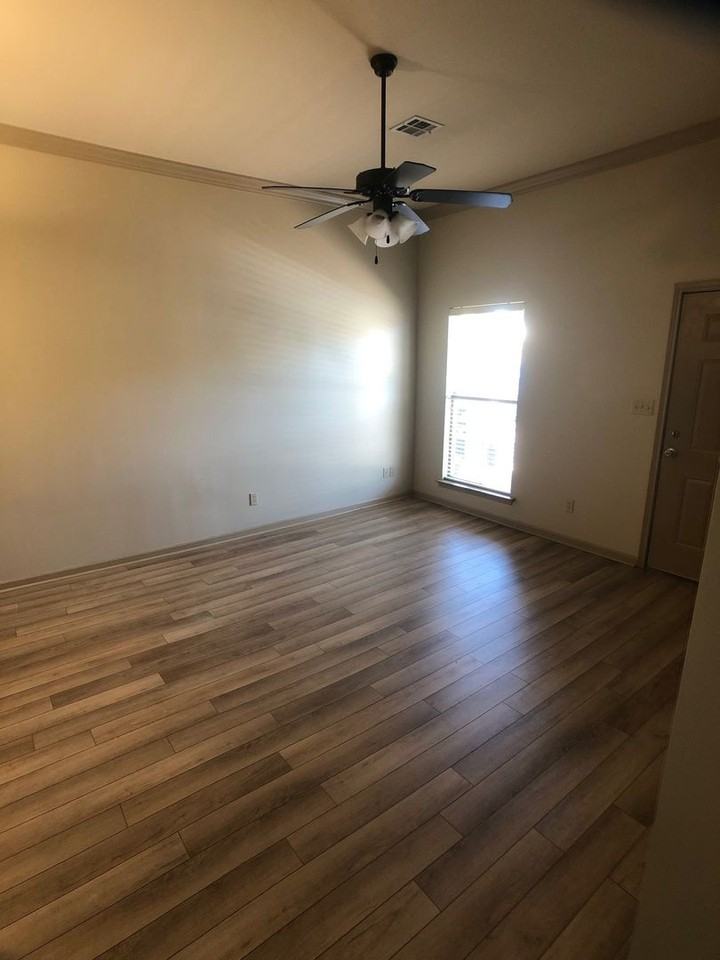 205 Lodge Drive - Photo 3 of 16