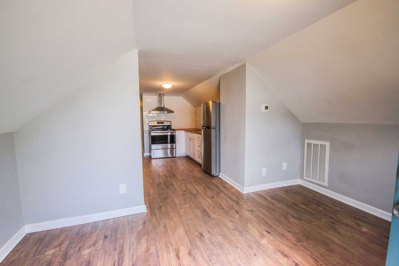 508 S Highland Park Ave - Photo 4 of 26