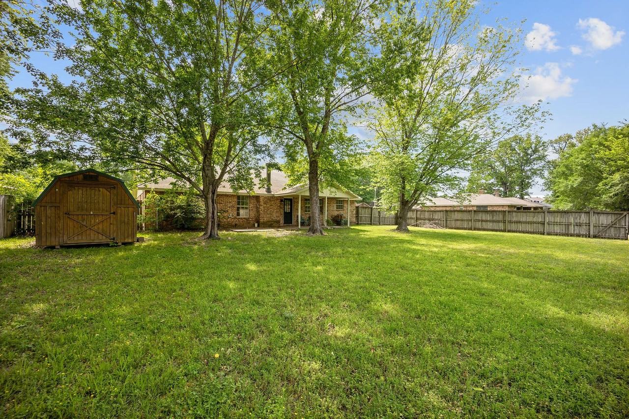 502 N 35th St - Photo 2 of 15