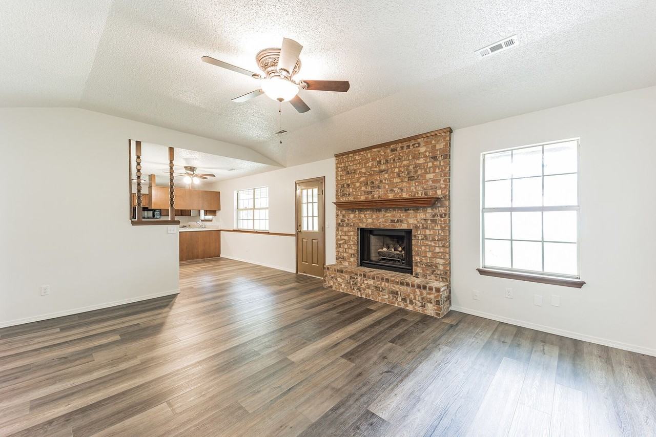 502 N 35th St - Photo 5 of 15