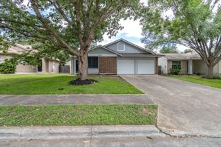 5703 Shreveport Dr - Photo 1 of 1