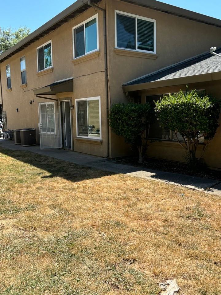 11480 Garnet Way #3 - Photo 3 of 5