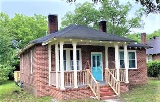 featured image of 19 Dogwood St Ne