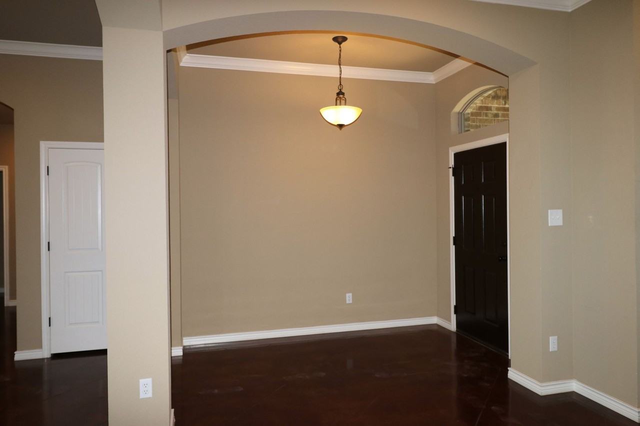 3116 Silver Saddle Dr - Photo 2 of 20