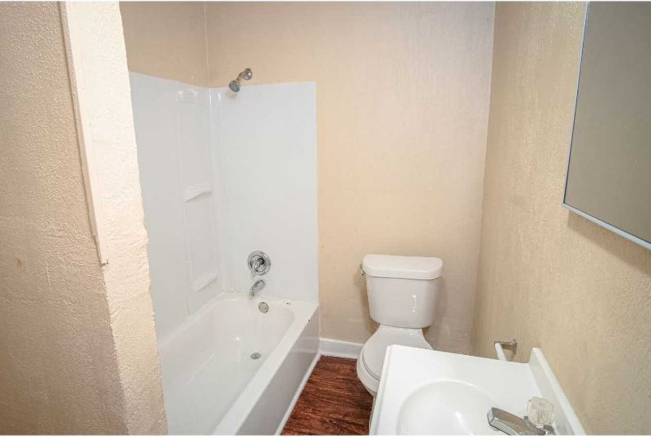 1435 Gibbs - Photo 2 of 19