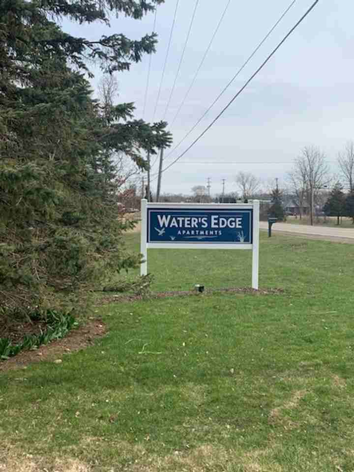 SIL1-8434 SILVER LAKE ROAD - Photo 2 of 17