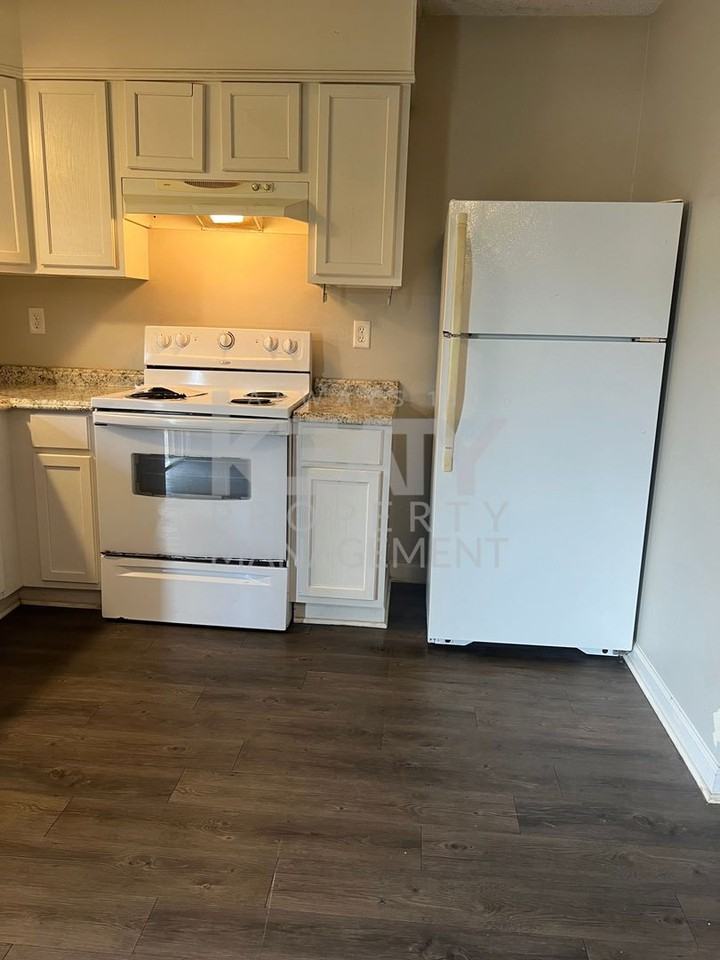 200 Rue Basin - Photo 3 of 7