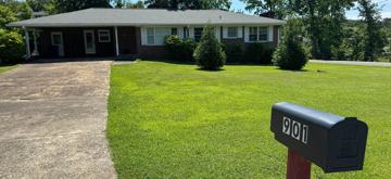 featured image of 901 4th Ave Ne