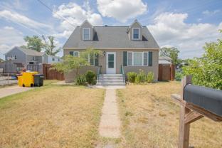 8448 Garden Rd - Photo 1 of 1