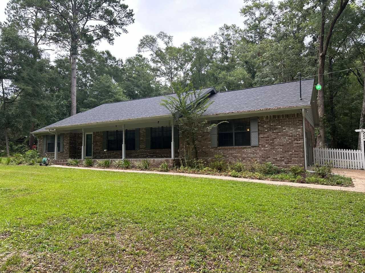 2023 Wedgewood Dr - Photo 2 of 16