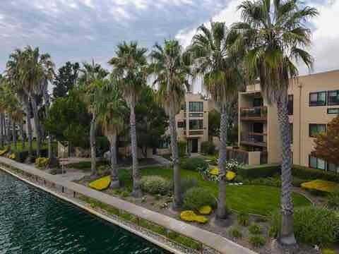 920 Beach Park Blvd - Photo 2 of 16