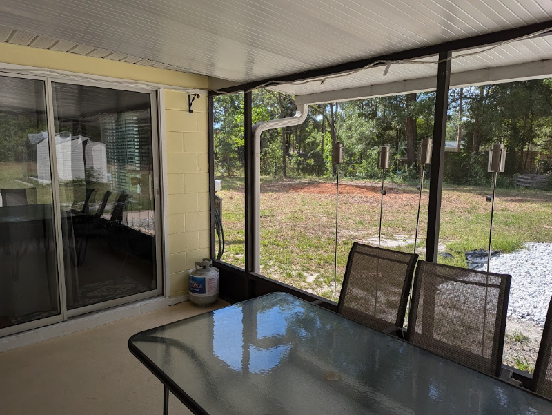 7830SW Sw 97th Ave - Photo 2 of 12