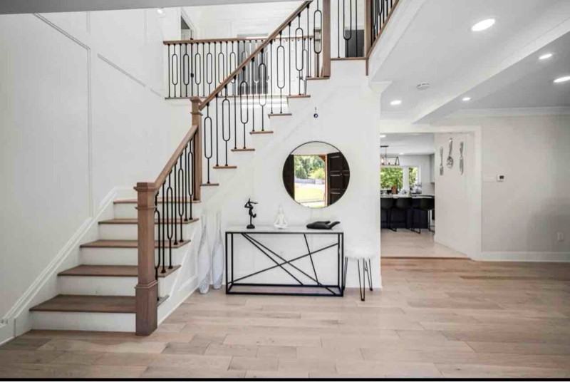 1404 Cinnamon Cir - Photo 3 of 13