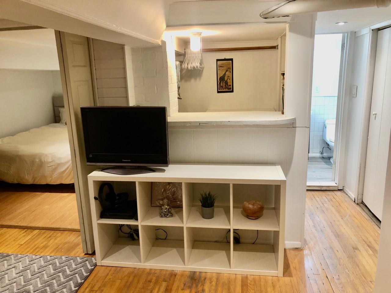 372 Victoria Park Ave - Photo 5 of 7
