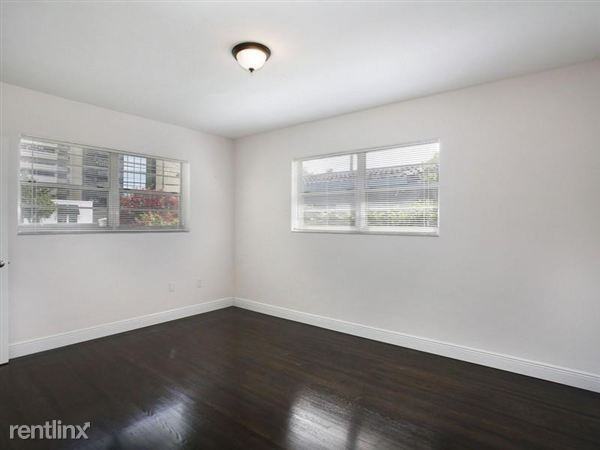 17 Sevilla Ave - Photo 3 of 5