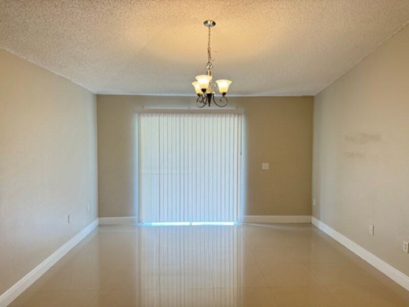 767 Welch Hill Cir - Photo 4 of 15
