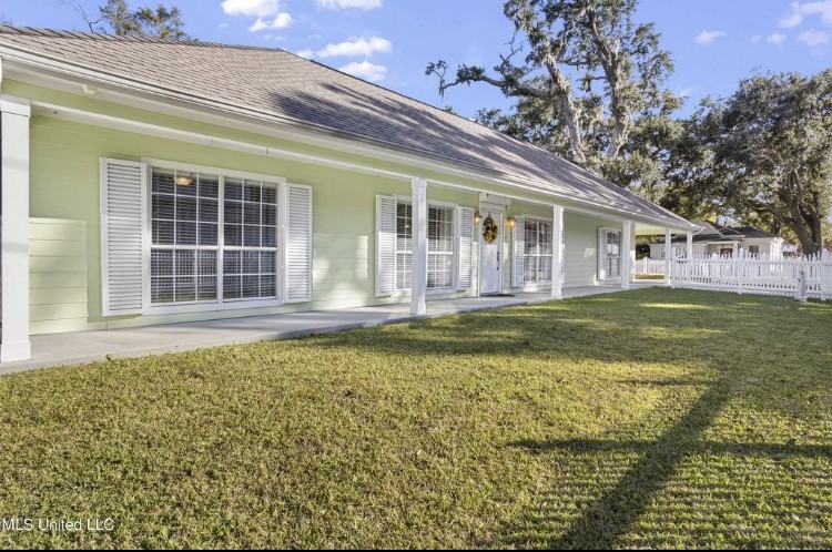 162 Suter Pl #NA - Photo 2 of 14