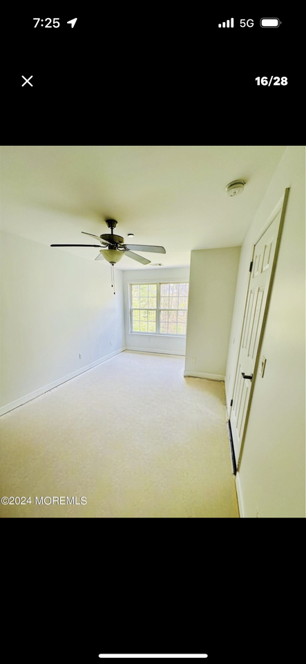 76 Des Moines Ct - Photo 3 of 15