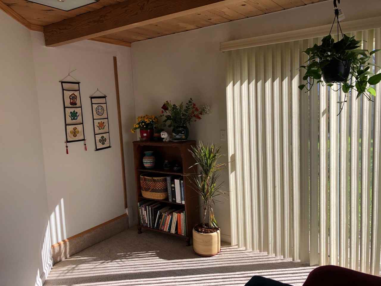 2324 Doidge Ave - Photo 5 of 9